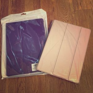 2 iPad Pro 10.5 cases